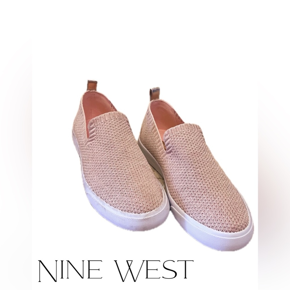 SB10 Nine West Lance 2 Women’s Tennis Shoes Size 7.5. NIB
